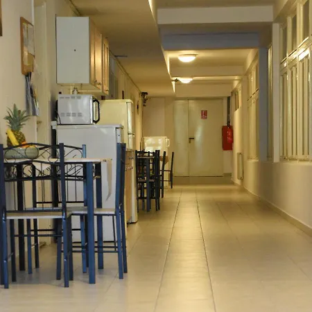 Koezseg Oenkormanyzat - Ifjusagi Szallas 티하니