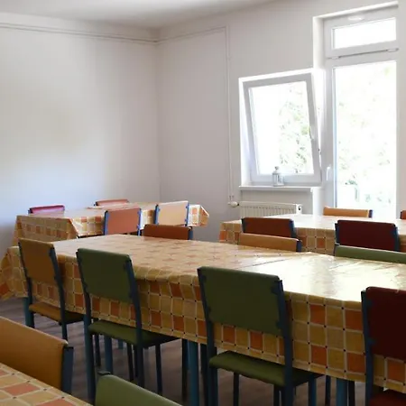 Község önkormányzat - Ifjúsági Ostello *