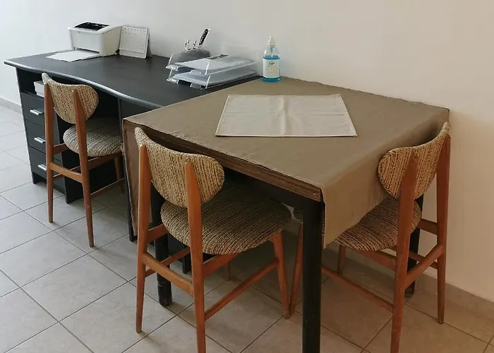 Koezseg Oenkormanyzat - Ifjusagi Szallas * Tihany