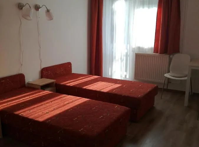 Auberge de jeunesse Koezseg Oenkormanyzat - Ifjusagi Szallas *