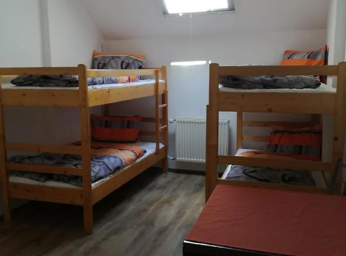 Auberge de jeunesse Koezseg Oenkormanyzat - Ifjusagi Szallas