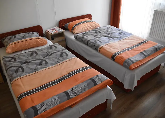 Koezseg Oenkormanyzat - Ifjusagi Szallas * Tihany